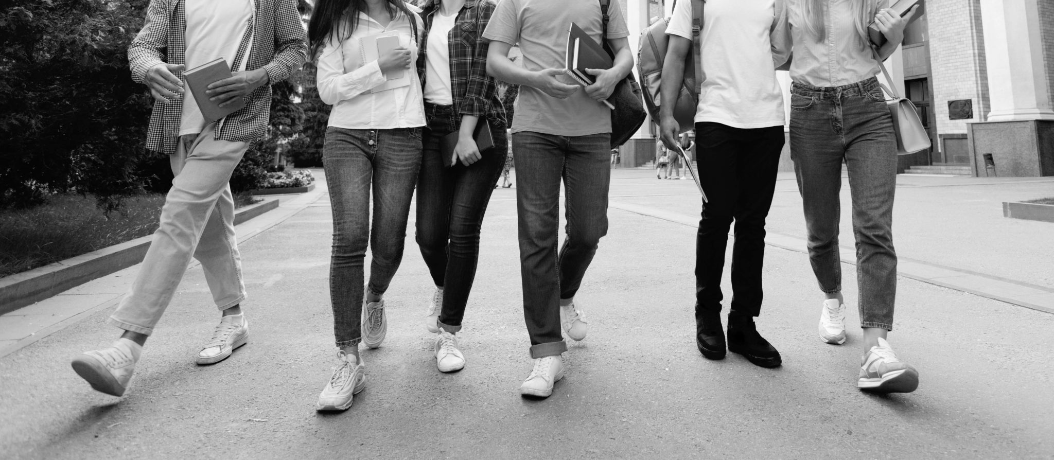 college-students-in-high-school-campus-walking-during-break-drug